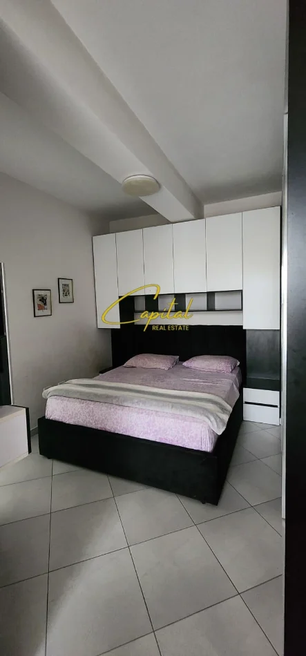 Tirane, jepet me qera apartament 2+1 Kati 3, 75 m² 550 € (GOLDEN PARK 3)
