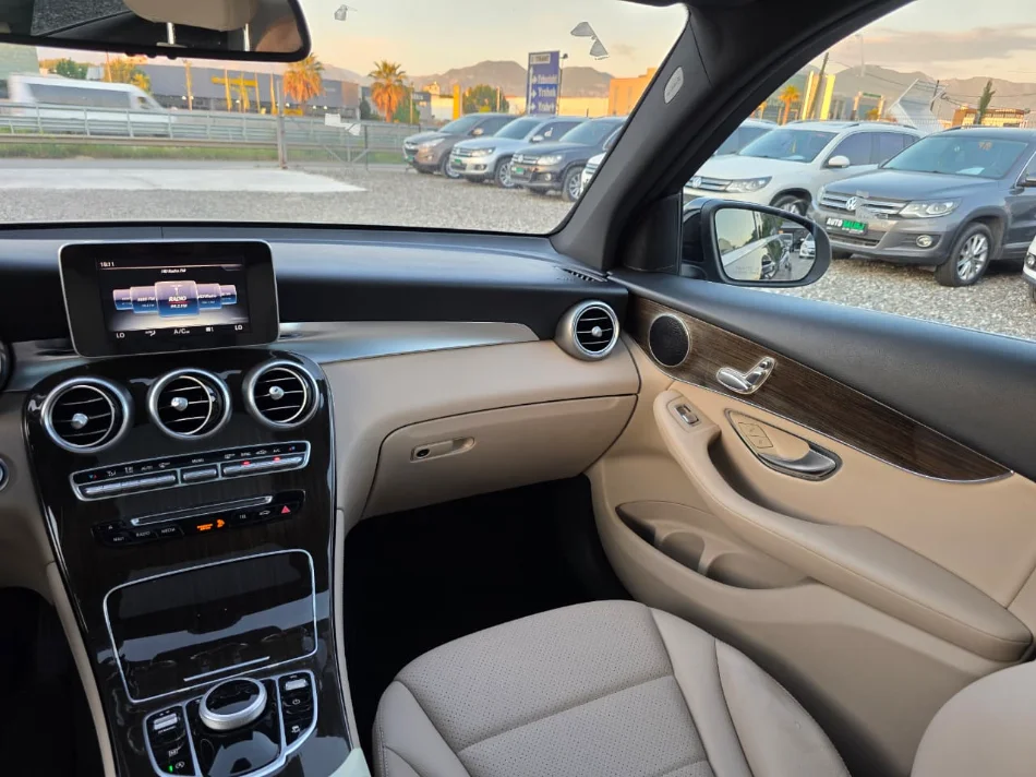 Mercedes-Benz GLC 300 | 2.0 Benzinë | 2017 | Tavan Panoramik