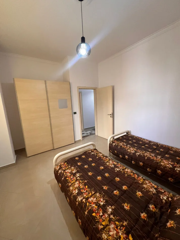 Tirane, jepet me qera apartament 2+1 Kati 1, 110 m² 650 € (Kodra e Diellit)