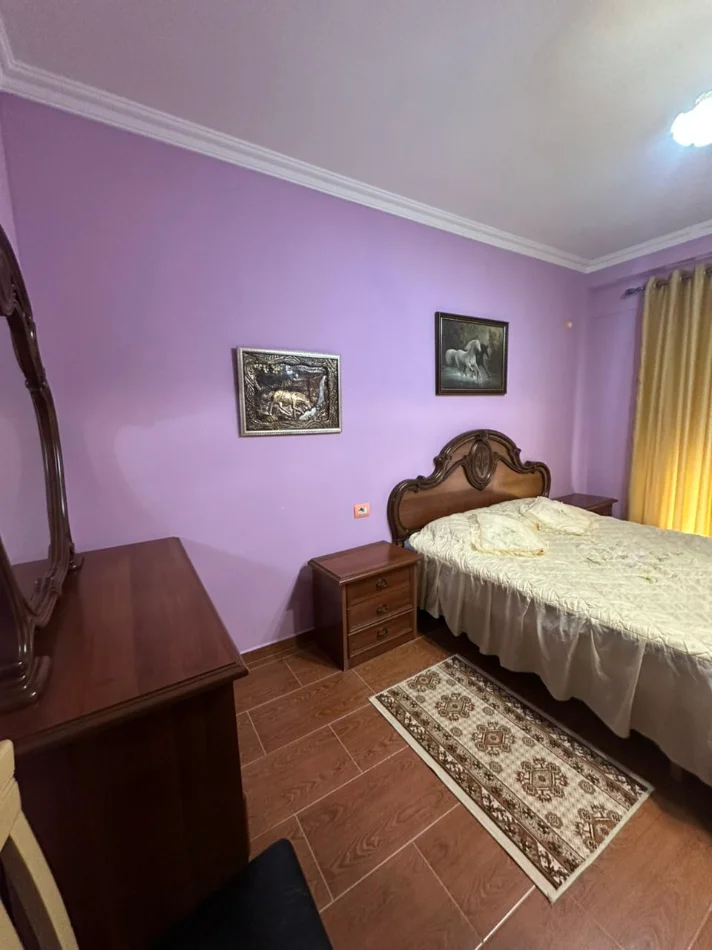 Tirane, jepet me qera apartament 1+1 Kati 2, 70 m² 500 € (21 Dhjetori)