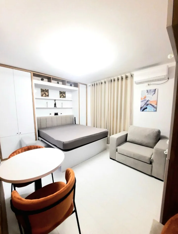 Tirane, shitet garsonier Kati 2, 34 m² 84.000 € (SHKOLLA KUSHTRIMI I LIRISE)