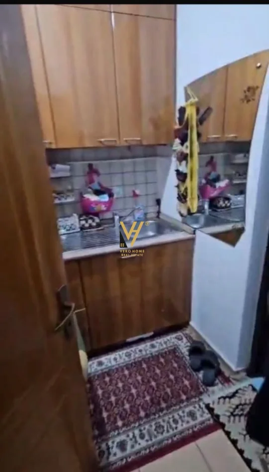 Tirane, jepet me qera apartament 2+1+Ballkon Kati 5, 100 m² 620 € (RRUGA 4 DESHMORET, QENDER)