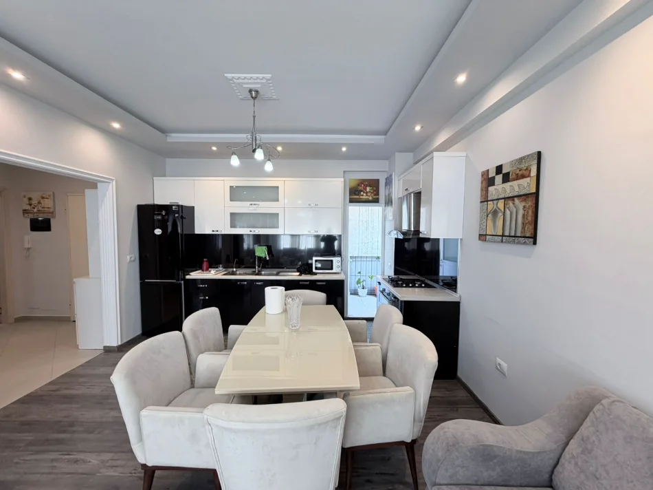 Tirane, shitet apartament 2+1 Kati 5, 94 m² 258.000 € 