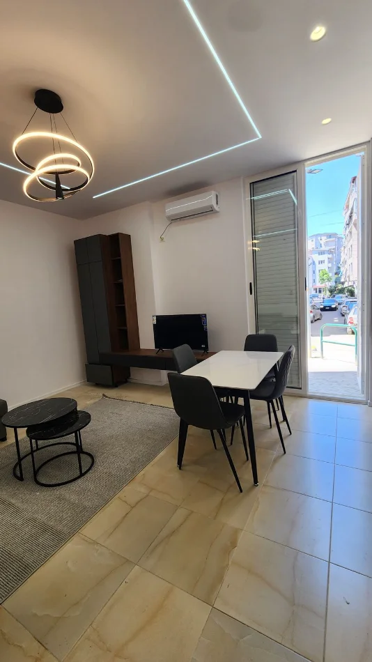 Tirane, jepet me qera apartament 1+1 Kati 0, 57 m² 600 € (Kodra e Diellit)