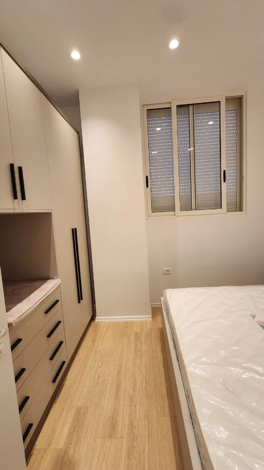 Tirane, jepet me qera apartament 1+1 Kati 0, 57 m² 600 € (Kodra e Diellit)