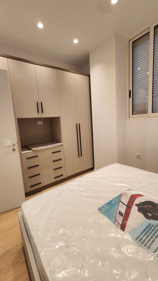 Tirane, jepet me qera apartament 1+1 Kati 0, 57 m² 600 € (Kodra e Diellit)
