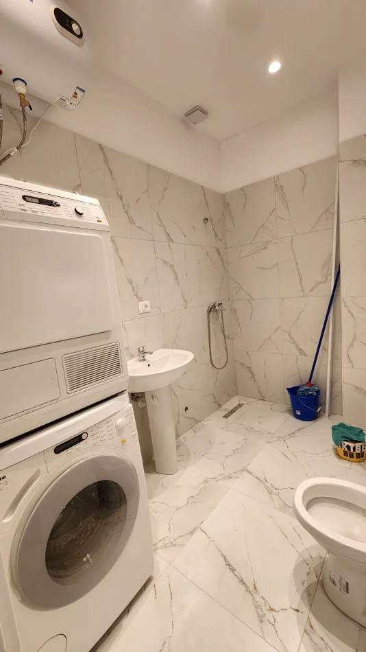 Tirane, jepet me qera apartament 1+1 Kati 0, 57 m² 600 € (Kodra e Diellit)