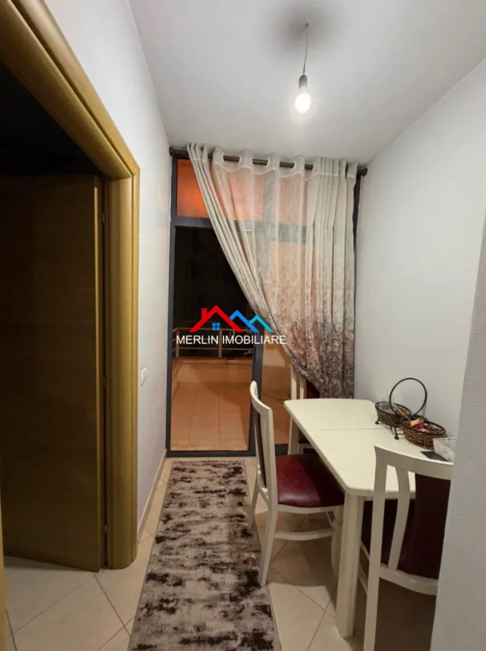 Shqiperi, jepet me qera apartament 1+1+Ballkon Kati 5, 57 m² 420 € (RRUGA SOKRAT MIHO,ASTIR)