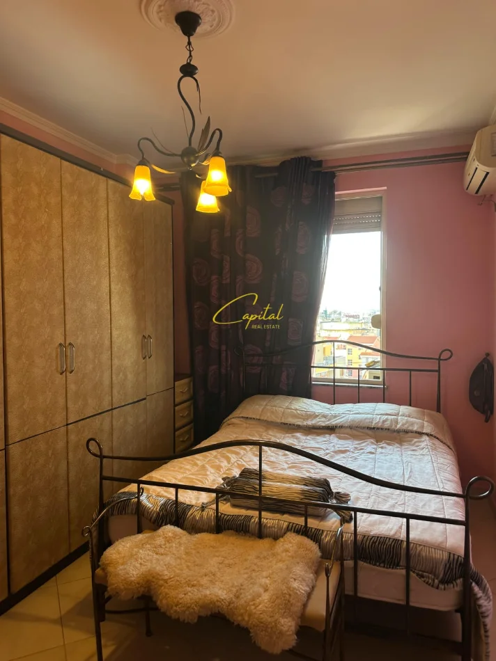 Tirane, jepet me qera apartament 2+1 Kati 5, 60 m² 500 € (KODRA E DIELLIT)