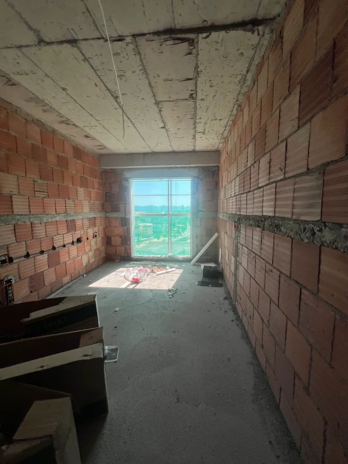 Tirane, shitet apartament 2+1+Aneks+Ballkon Kati 8, 102 m² 148.000 € 