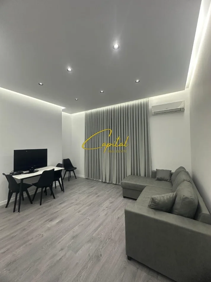 Tirane, jepet me qera apartament 1+1 Kati 1, 53 m² 700 € (STADIUMI AIR ALBANIA)