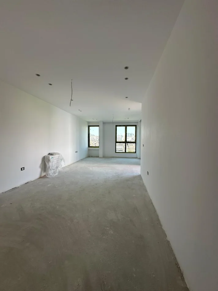 Tirane, shitet apartament 2+1+Aneks+Ballkon Kati 3, 126 m² 385.000 € (Rruga e Kavajes)