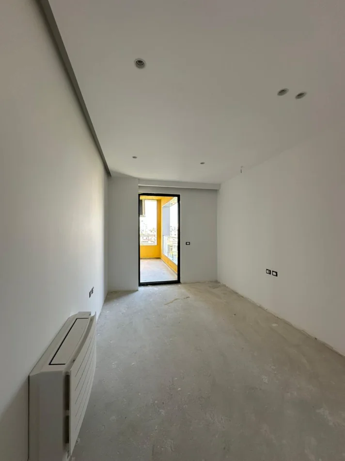 Tirane, shitet apartament 2+1+Aneks+Ballkon Kati 3, 126 m² 385.000 € (Rruga e Kavajes)