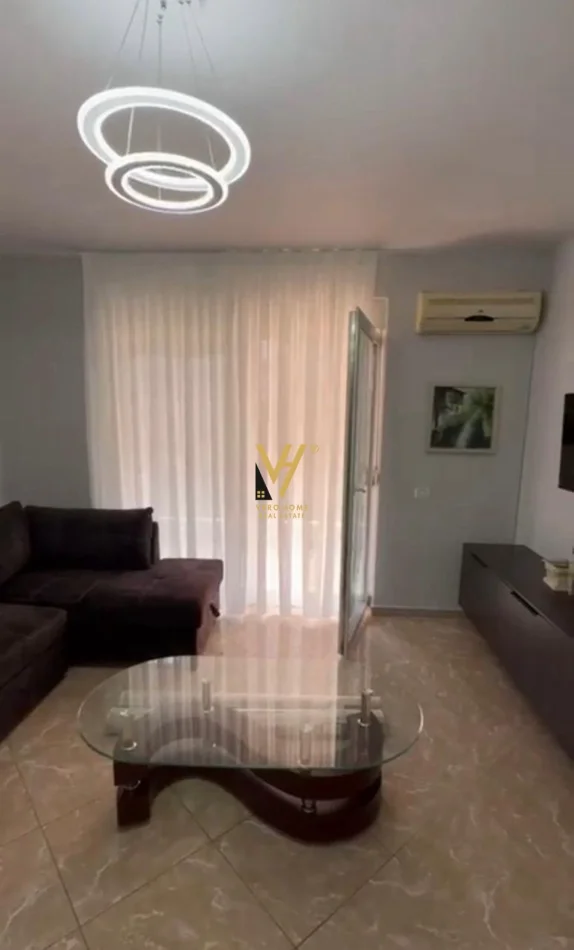 Tirane, jepet me qera apartament 1+1+Ballkon Kati 2, 70 m² 520 € (LIQENI I THATE)