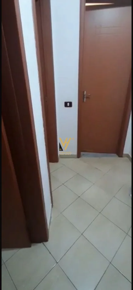 Tirane, jepet me qera apartament 1+1+Ballkon Kati 2, 65 m² 470 € (VASIL SHANTO)
