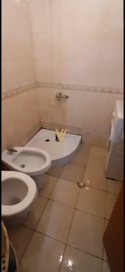 Tirane, jepet me qera apartament 1+1+Ballkon Kati 2, 65 m² 470 € (VASIL SHANTO)