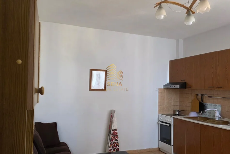 Tirane, jepet me qera apartament 1+1 Kati 5, 60 m² 500 € (Bulevardi Zogu i I)