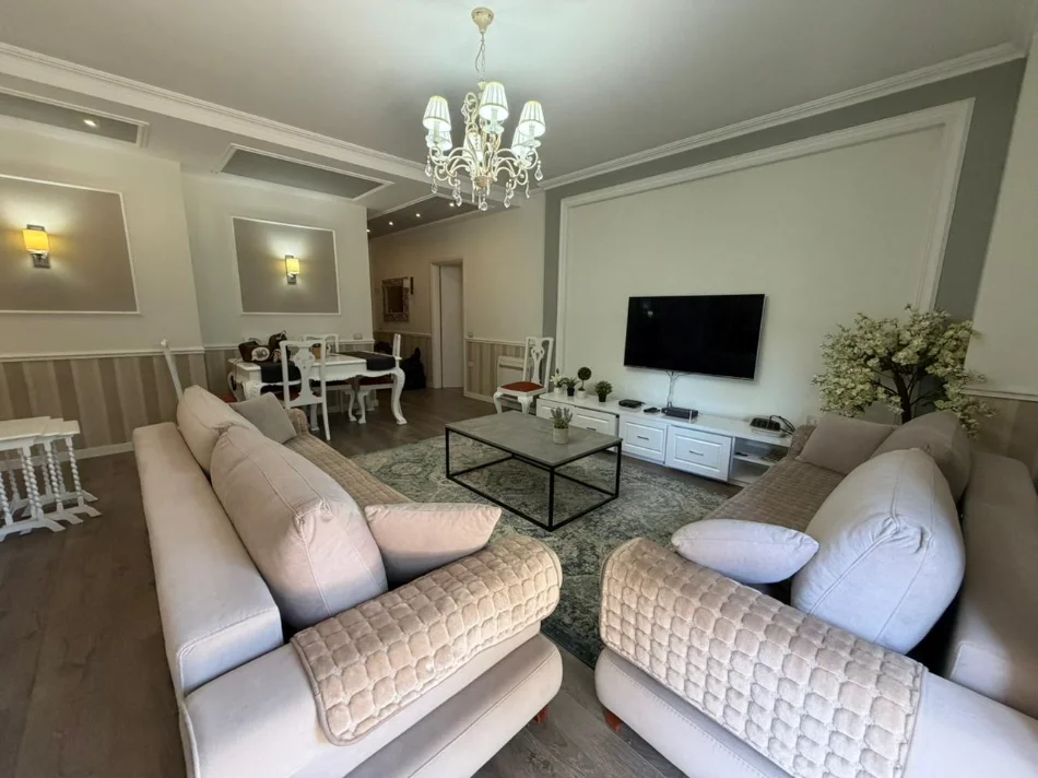 Tirane, jepet me qera apartament 2+1 Kati 3, 1.000 € (liqeni i thate)