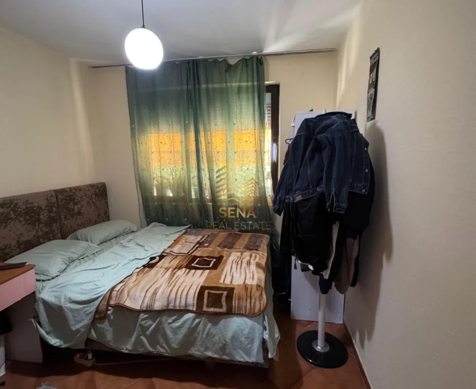 Tirane, shitet apartament 1+1 Kati 5, 56 m² 115.000 € (5 Maji)