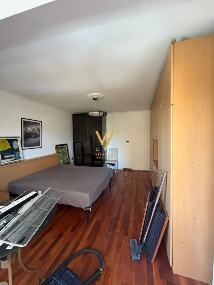 Tirane, jepet me qera apartament 1+1+Ballkon Kati 5, 67 m² 650 € (VASIL SHANTO)