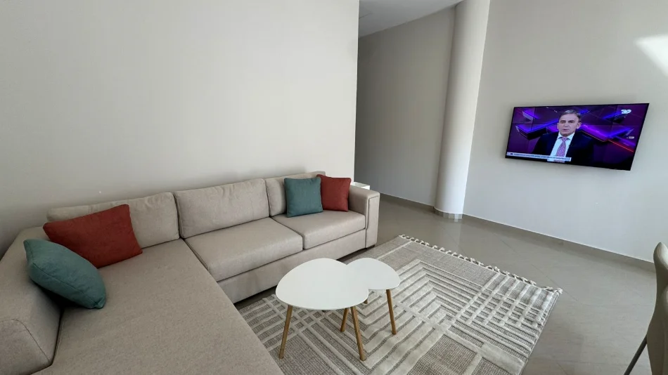 Tirane, jepet me qera apartament 1+1 Kati 0, 65 m² 500 € (Jordan Misja)