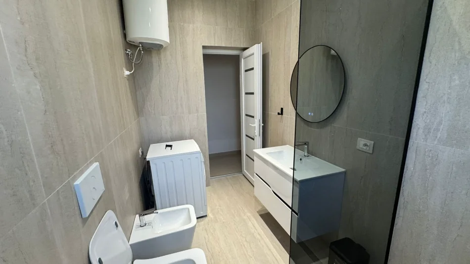 Tirane, jepet me qera apartament 1+1 Kati 0, 65 m² 500 € (Jordan Misja)