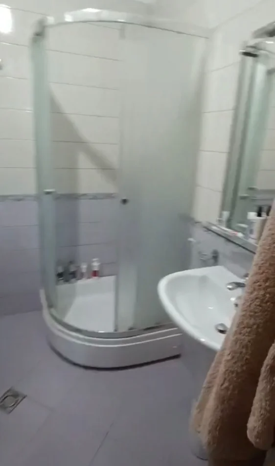 SHITET APARTAMENT 2+1  NE NJE NGA ZONAT ME TE BUKURA TE TIRANES😍