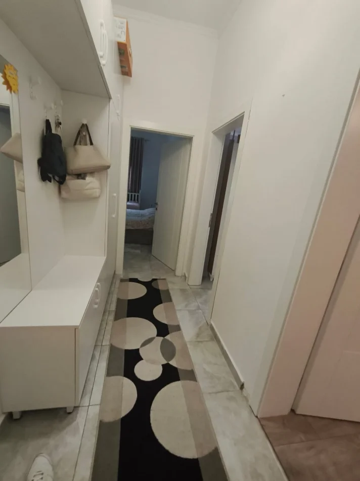 Tirane, shitet apartament 2+1+Aneks+Ballkon Kati 3, 83 m² 128.000 € 
