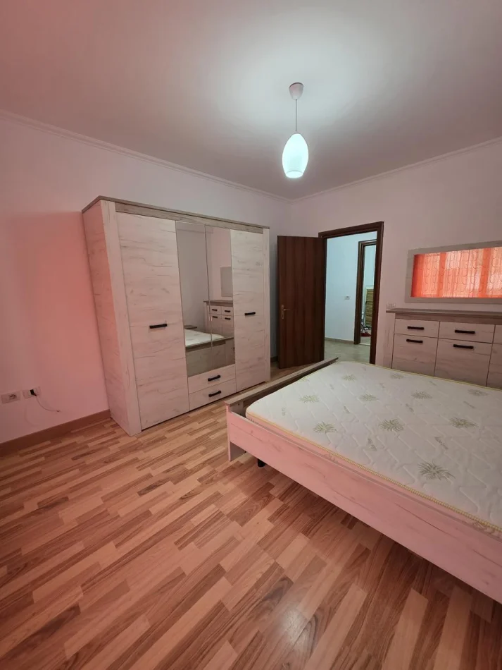 Tirane, shitet apartament 2+1 Kati 5, 106 m² 197.000 € (Bar oslo)