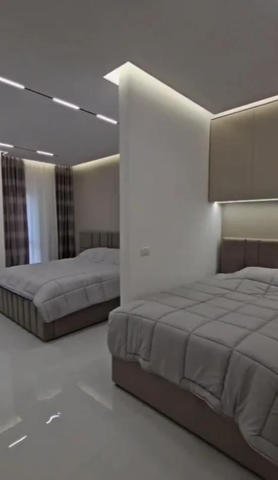 Tirane, jepet me qera apartament 1+1+Aneks Kati 6, 85 m² 900 € (Zogu i Zi)