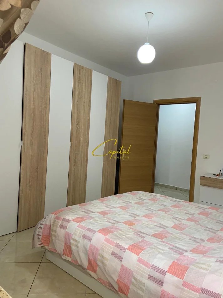 Tirane, jepet me qera apartament 1+1 Kati 7, 60 m² 400 € (ASTIR)