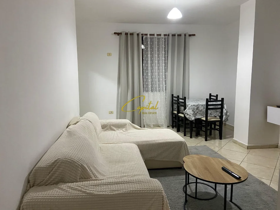 Tirane, jepet me qera apartament 1+1 Kati 7, 60 m² 400 € (ASTIR)