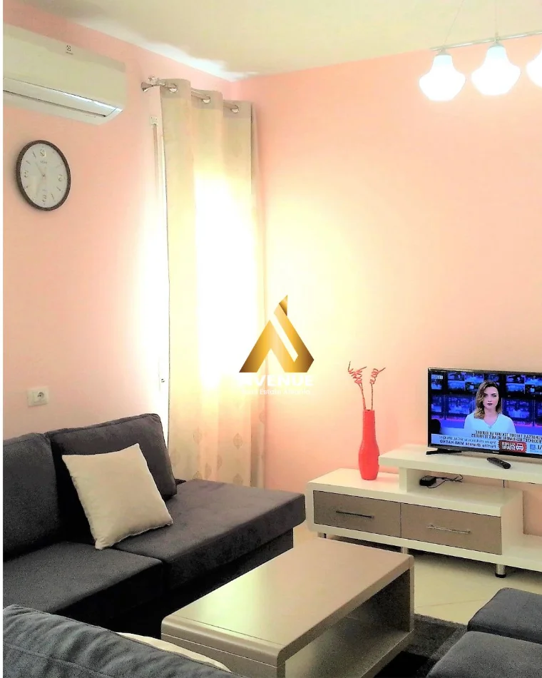 Tirane, jepet me qera apartament 1+1 Kati 3, 68 m² 500 € (Rreth Rrotullimi zogut zi)