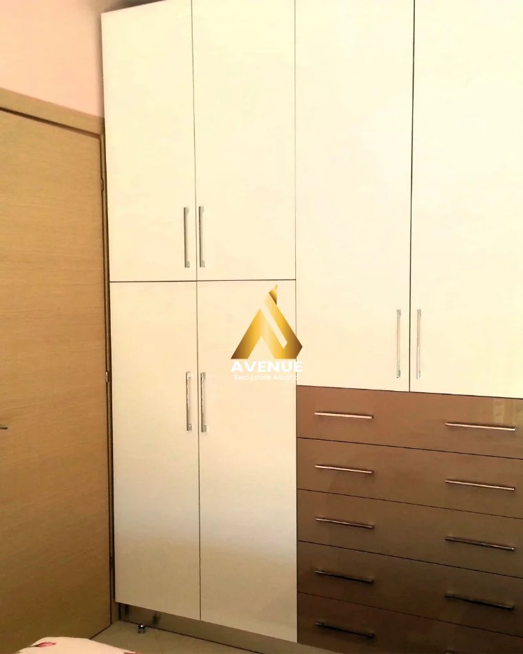 Tirane, jepet me qera apartament 1+1 Kati 3, 68 m² 500 € (Rreth Rrotullimi zogut zi)