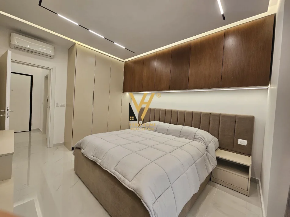 Tirane, jepet me qera apartament 1+1+Ballkon Kati 6, 80 m² 800 € (ZOGU I ZI)