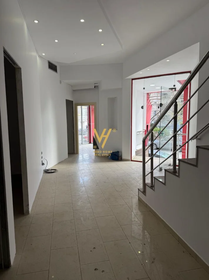 Tirane, shitet dyqan Kati 0, 99 m² 500.000 € (RRUGA MIHAL GRAMENO)