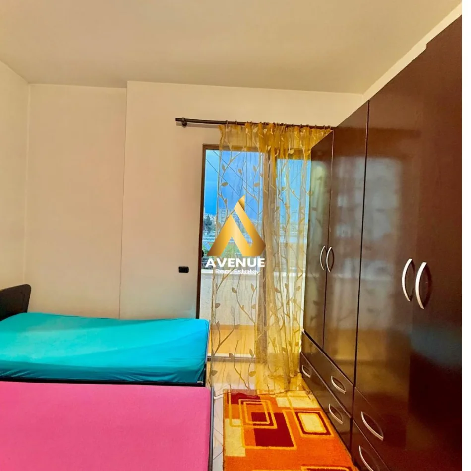 Tirane, jepet me qera apartament 1+1 Kati 3, 70 m² 430 € 