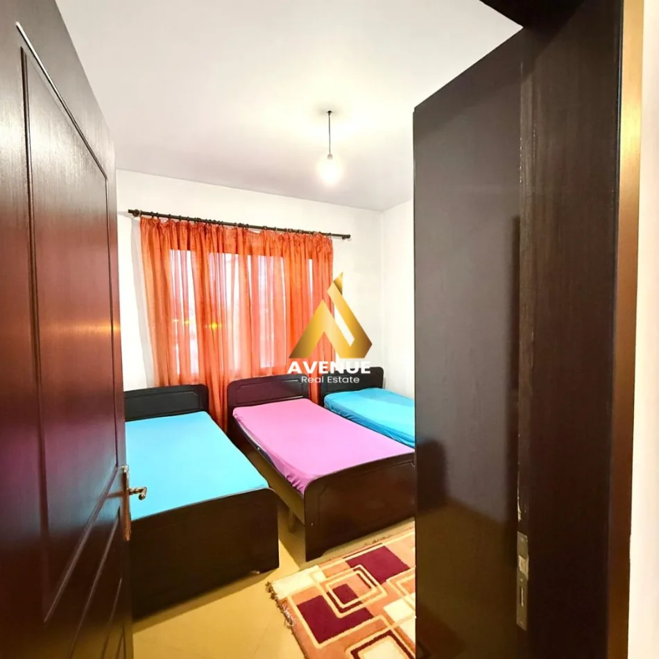 Tirane, jepet me qera apartament 1+1 Kati 3, 70 m² 430 € 