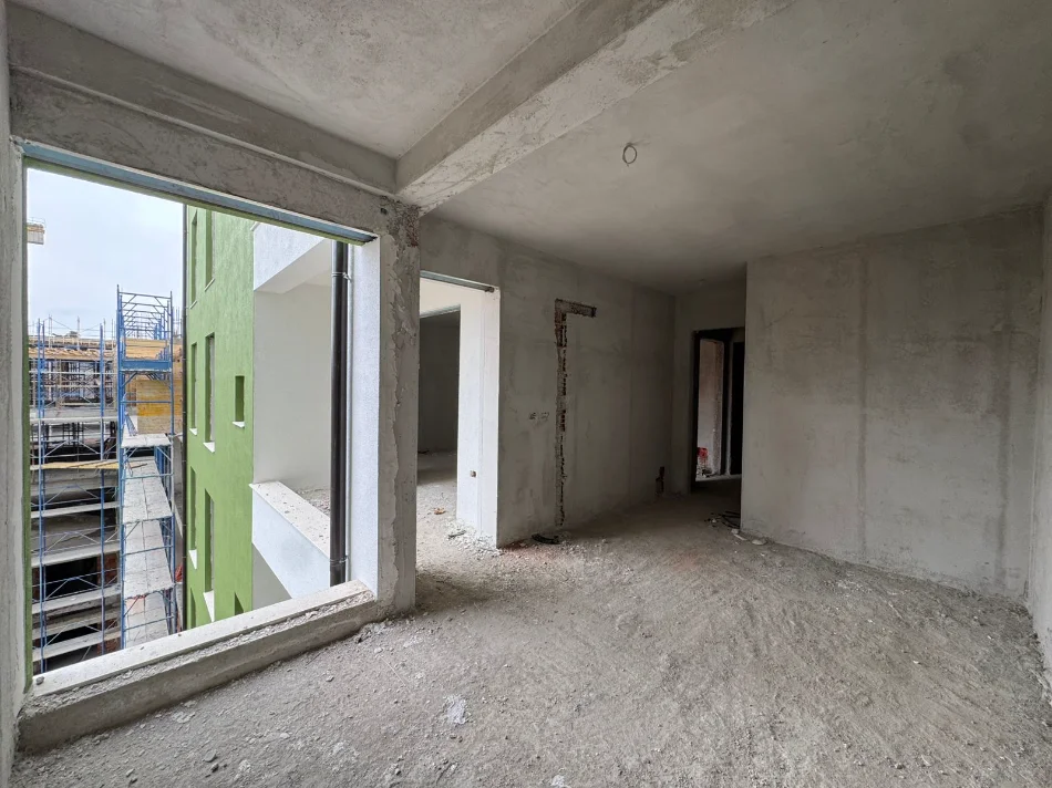 Tirane, shes apartament 1+1+Ballkon Kati 4, 71 m² 80.000 € (RING SIDE RESIDENCE sa kalon uren e Paskuqanit)