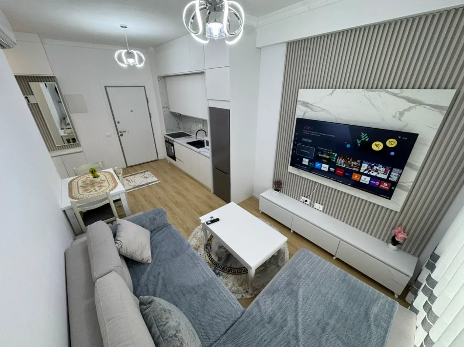 Tirane, jepet me qera apartament 1+1 Kati 5, (Ali Demi)