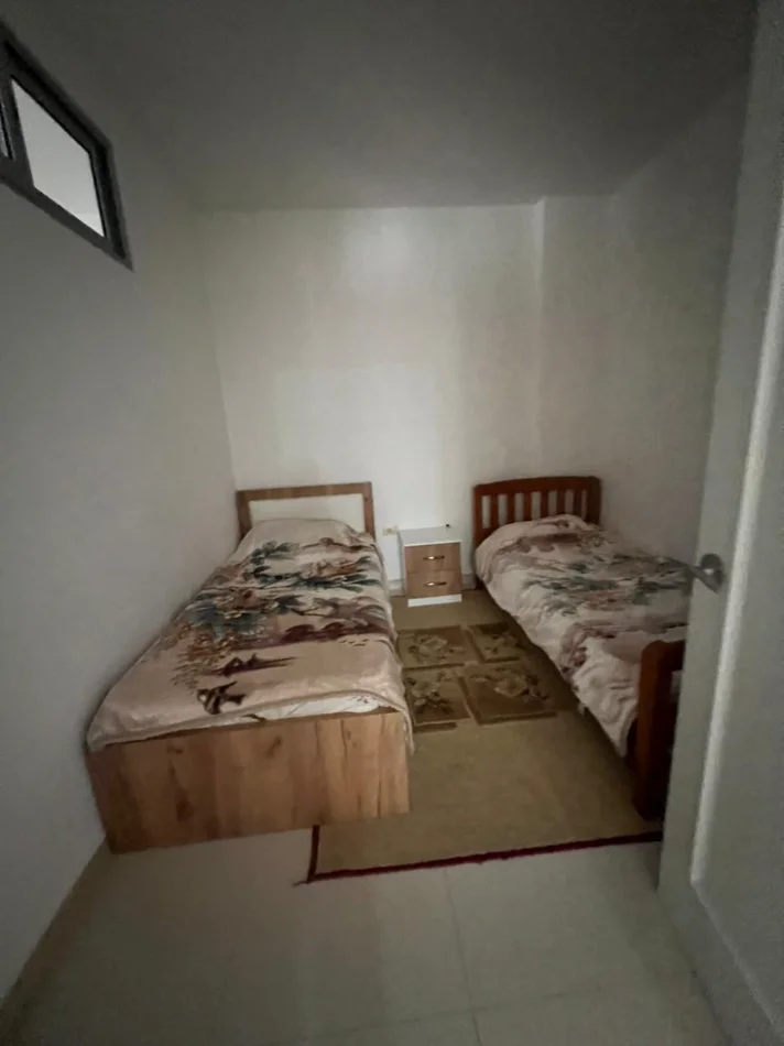 Tirane, shitet apartament 2+1 Kati 3, 81 m² 110.000 € (Fresku)