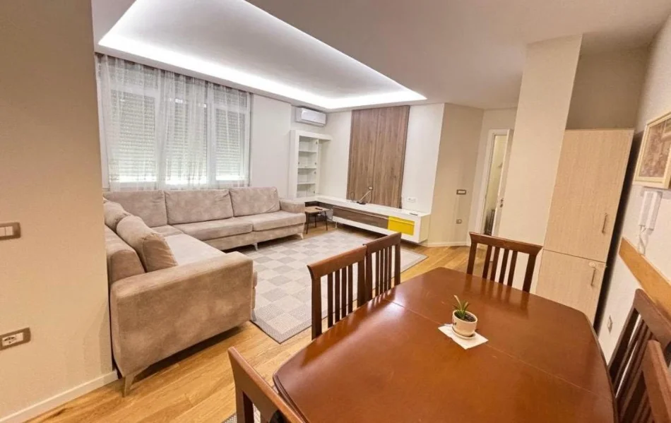 Tirane, jepet me qera apartament 2+1 Kati 3, 85 m² 850 € (Rruga Dervish Hekali)