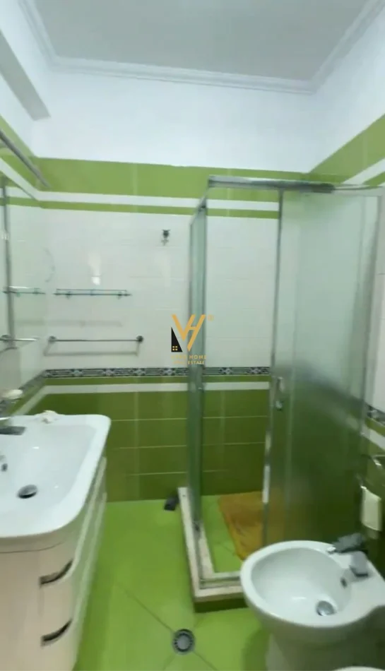 Tirane, shitet apartament 2+1+Ballkon Kati 6, 93 m² 258.000 € (KOPSHTI ZOOLOGJIK)