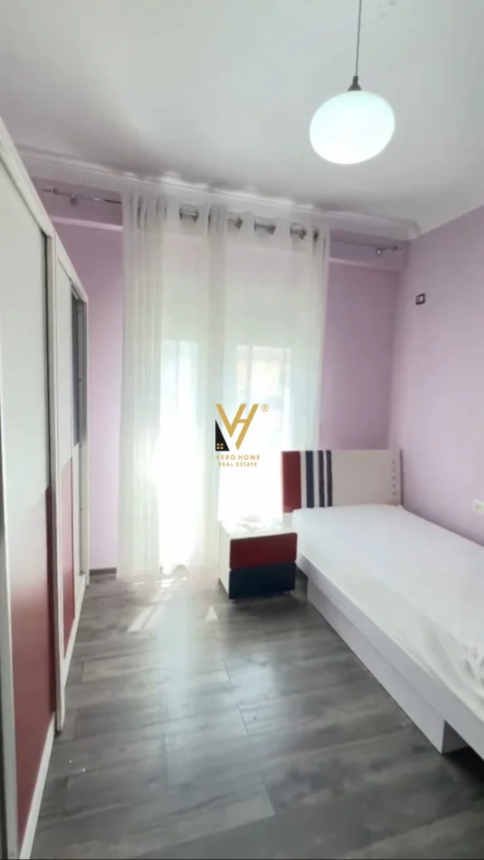 Tirane, shitet apartament 2+1+Ballkon Kati 6, 93 m² 258.000 € (KOPSHTI ZOOLOGJIK)