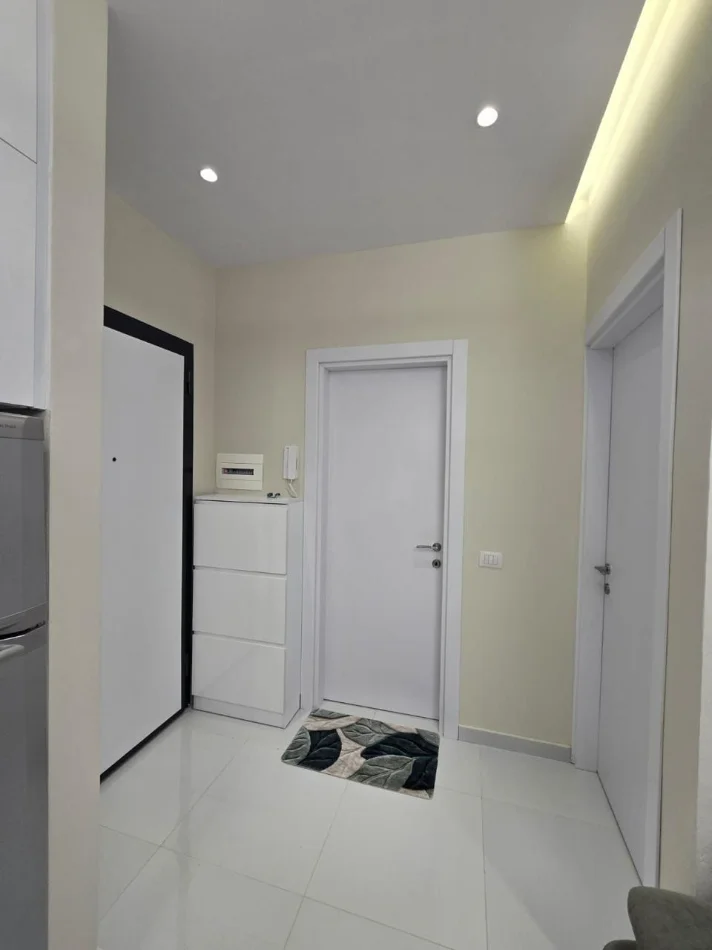 Tirane, jepet me qera apartament 1+1 Kati 5, 59 m² 450 € (Kompleksi Univers City)