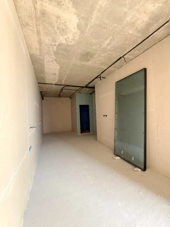 Himare, shitet apartament 2+1+Aneks+Ballkon Kati 1, 190 m² 665.000 € (Jale)