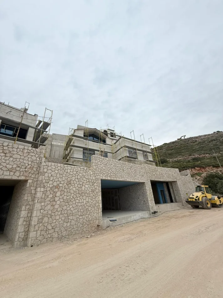 Himare, shitet Vile 3 Katshe , 1.000 m² 2.200.000 € (Jale)