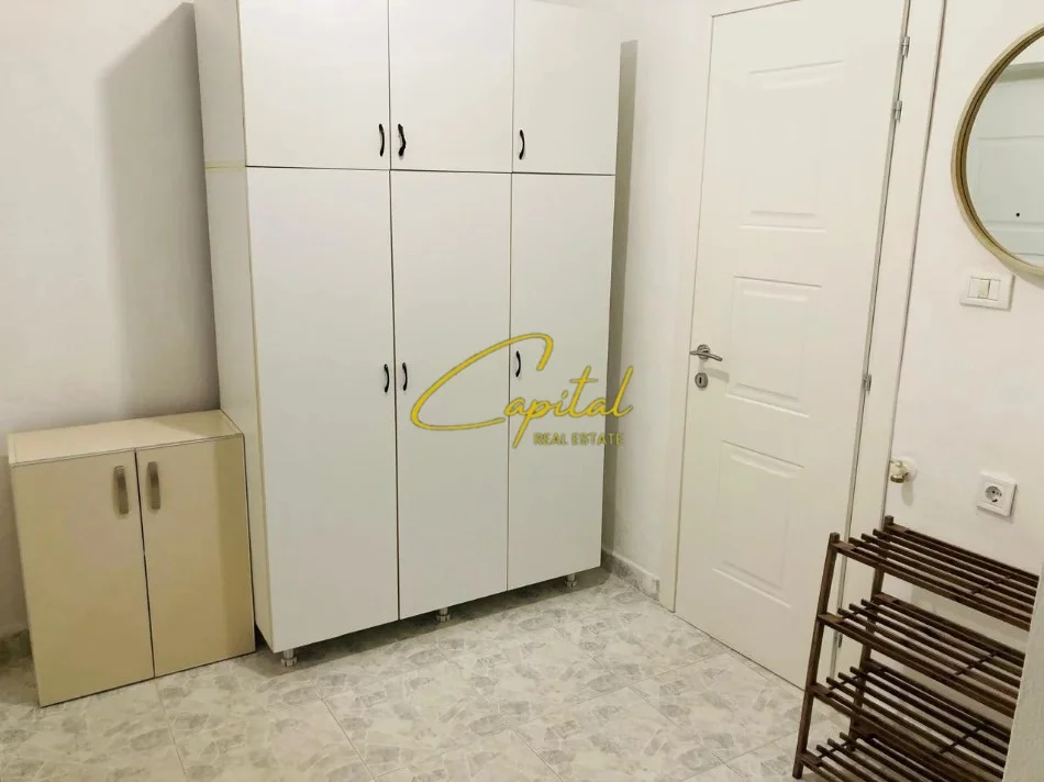 Tirane, jepet me qera apartament 1+1 Kati 2, 58 m² 450 € (VASIL SHANTO)