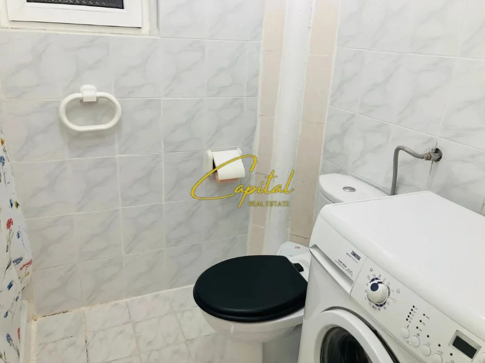 Tirane, jepet me qera apartament 1+1 Kati 2, 58 m² 450 € (VASIL SHANTO)