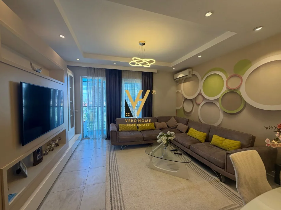 Tirane, shitet apartament 2+1+Ballkon Kati 20, 127 m² 610.000 € (AMBASADOR 3)